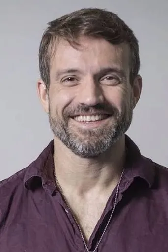 Tomás Paredes